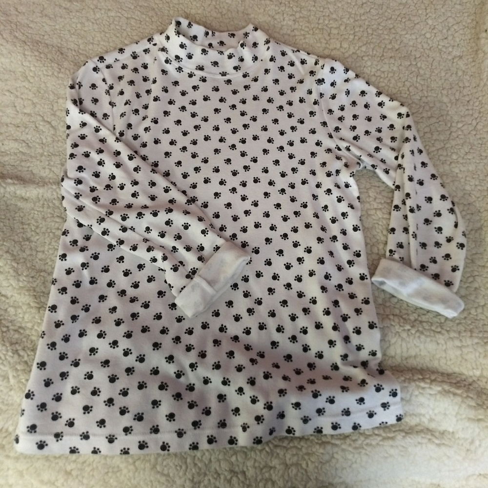 Paw print shirt